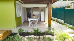 Studio avec piscine, à 3 minutes à pied des plages